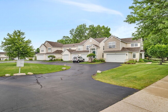 Primary Photo - 3605 Forestview Dr