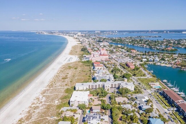 Building Photo - 3200 Gulf Blvd