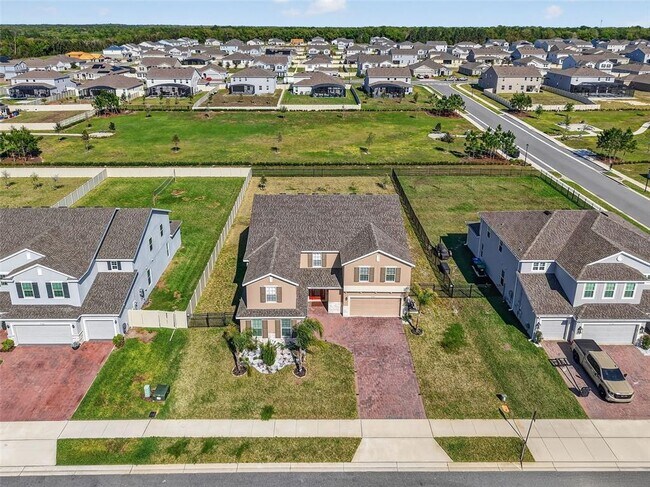 Building Photo - 6070 Sierra Crown St