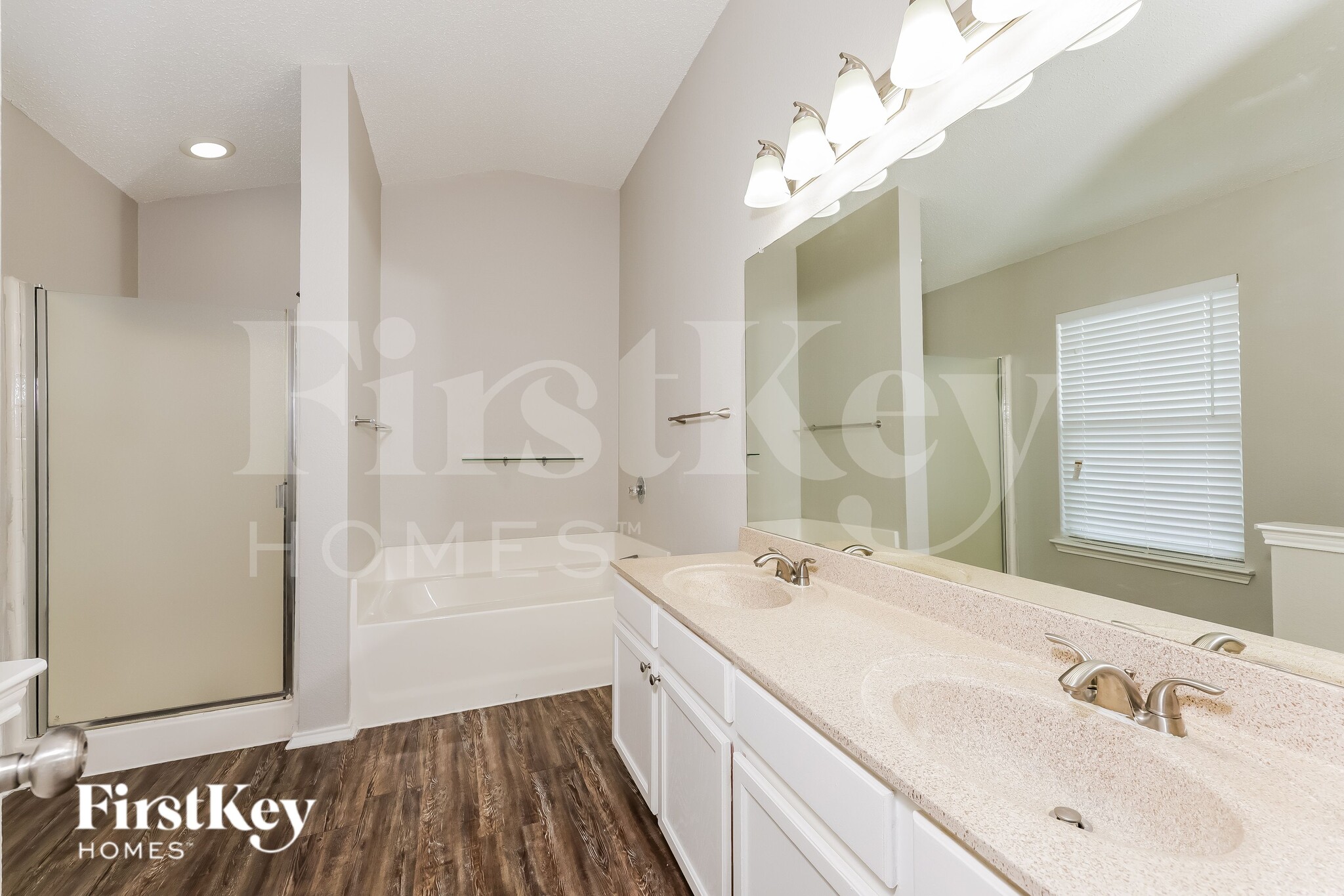 Building Photo - 7425 Snow Ridge Dr