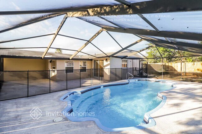 Building Photo - 3309 Seffner Dr