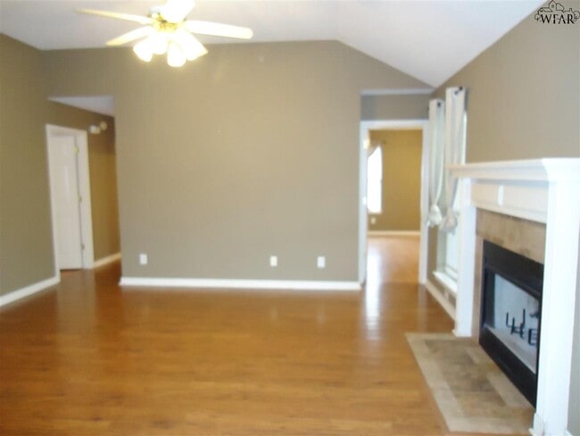 Building Photo - 6018 Van Dorn Dr