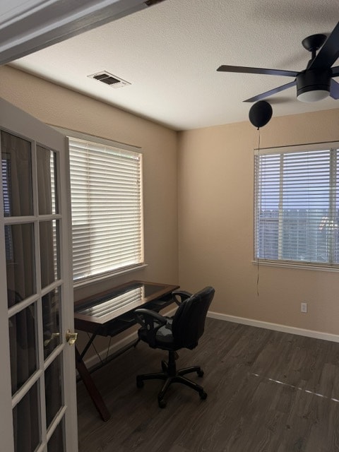 Building Photo - 508 Lassen Way