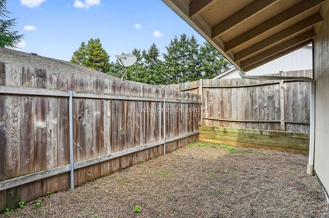 Building Photo - 1920 S Alpine St