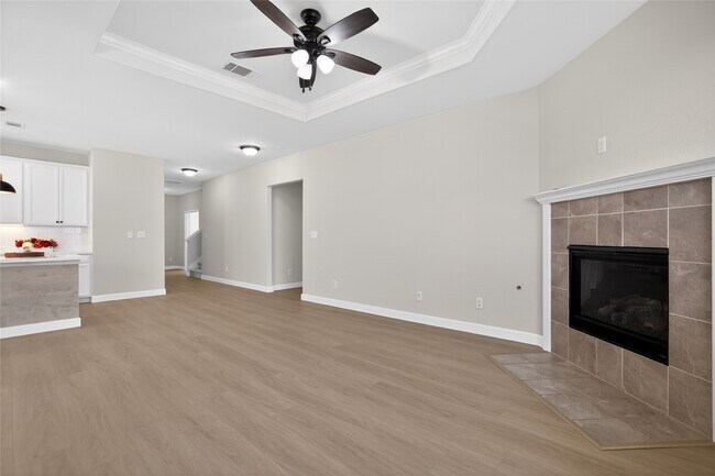 Building Photo - 2080 Lost Timbers Dr