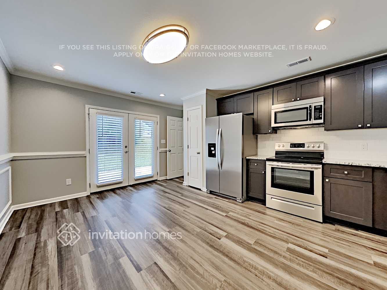 Building Photo - 3418 Ann Franklin Ct