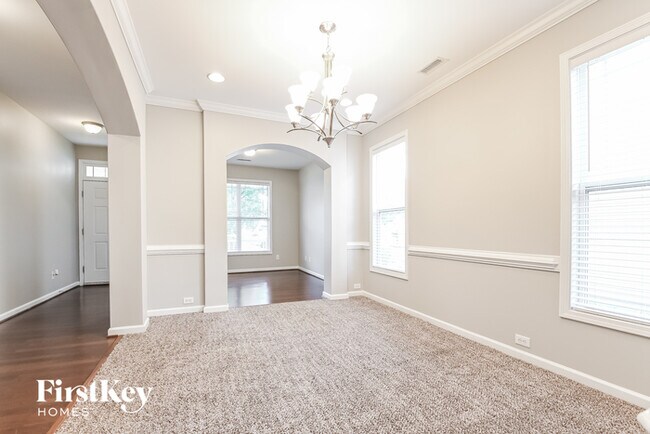 Building Photo - 1020 Bridlemine Dr