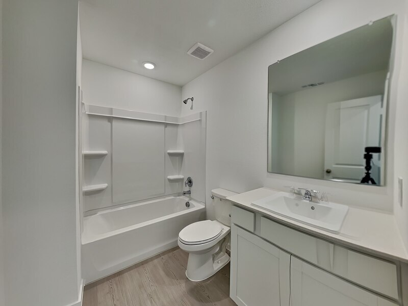 Building Photo - 1813 Equine Retreat Wy