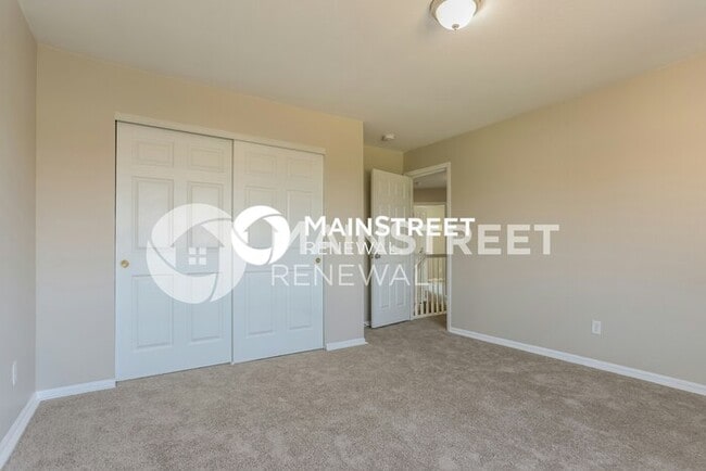 Building Photo - 4 Bedroom Pet-Friendly Home in DENVER, CO ...