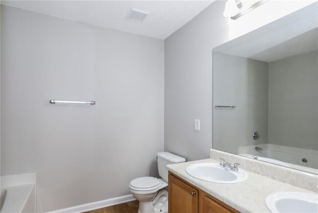 Building Photo - 5245 Oakley Commons Blvd