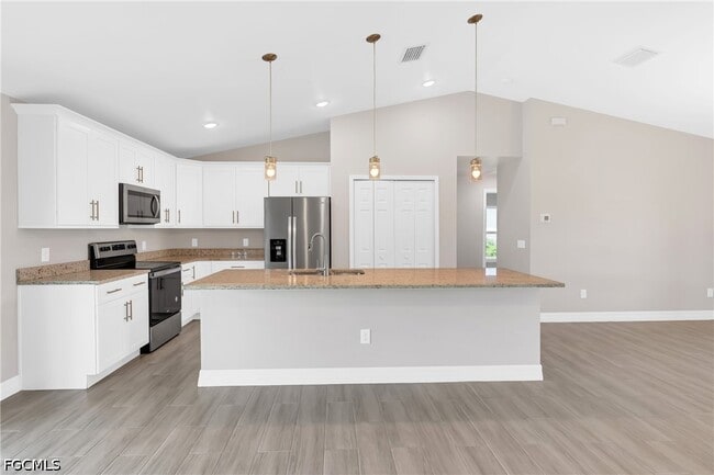 Building Photo - 2605 57th St W