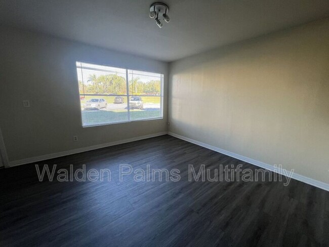 Building Photo - 4724 Walden Cir