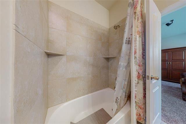 Building Photo - 3929 Muscadine Dr