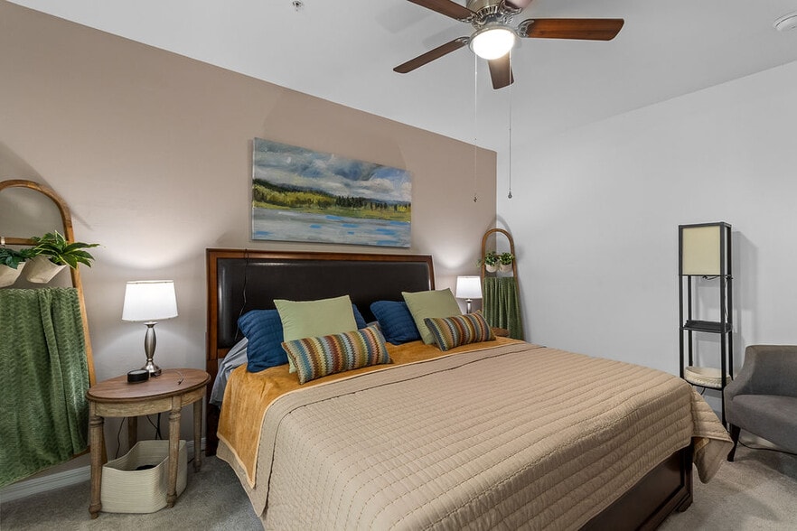 Building Photo - 5651 Double Eagle Cir