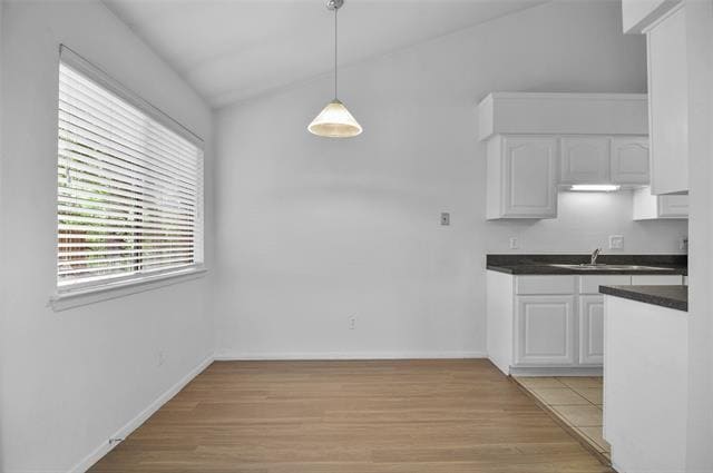 Building Photo - 5720 Cedar Creek Dr