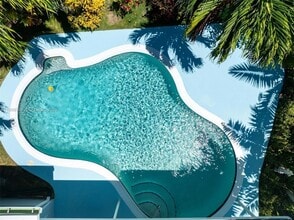 Building Photo - 4010 NE 22nd Ave