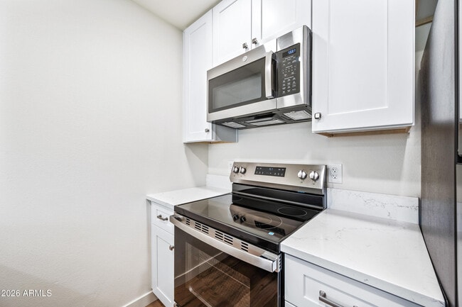 Building Photo - 4139 N 27th St