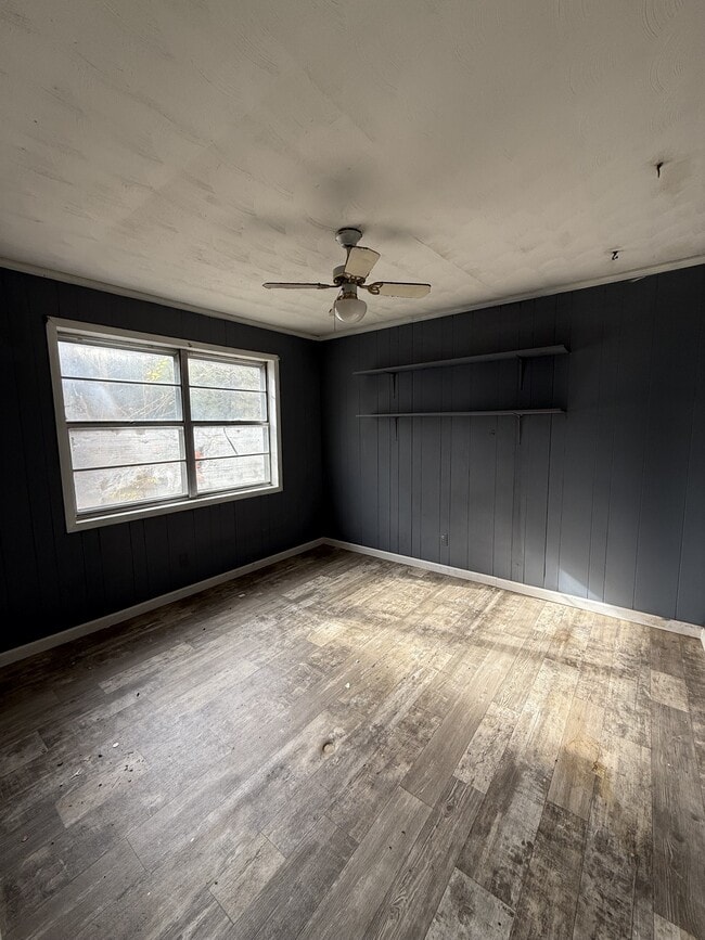 Building Photo - 1531 MS-9