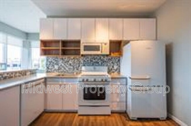 Building Photo - 4100 Lindell Blvd