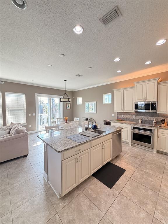 Building Photo - 2691 Sunset Inlet Dr
