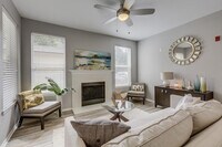 Building Photo - 15023 SW Millikan Way