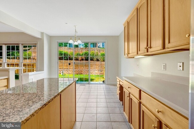 Building Photo - 5257 Winter View Dr
