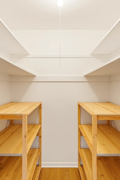 Building Photo - 1900 Lyttonsville Rd