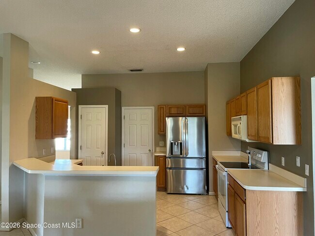 Building Photo - 4521 Decatur Cir