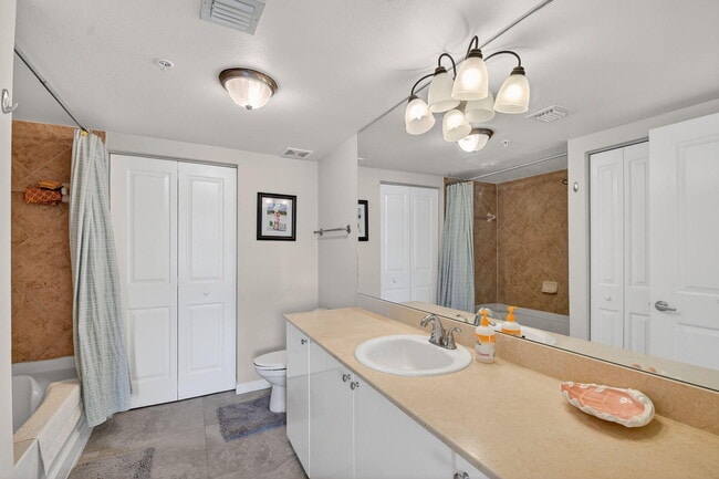 Building Photo - 600 S Dixie Hwy