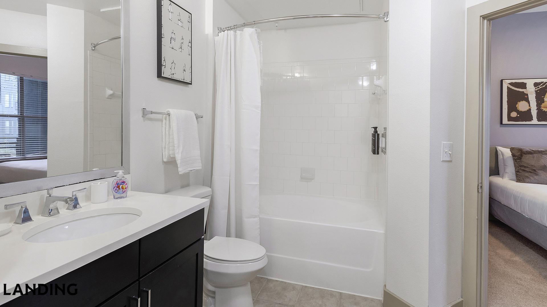 Building Photo - 5005 Galleria Dr