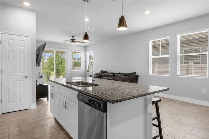 Building Photo - 2281 Mystic Maze Ln