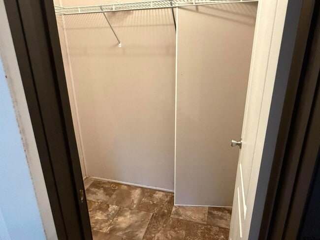 Building Photo - 241 CR 2445