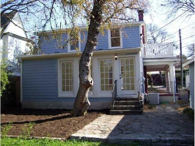 Building Photo - 3204 Lipscomb St