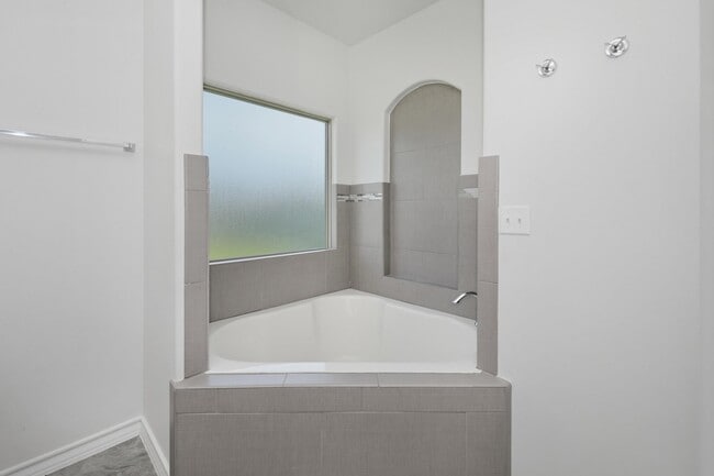 Building Photo - 7225 Sylvia Plath Dr