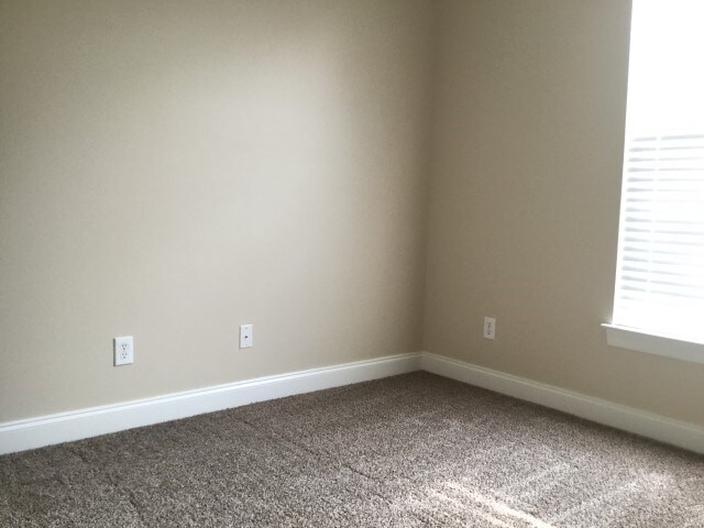 Building Photo - 15032 Almondell Drive