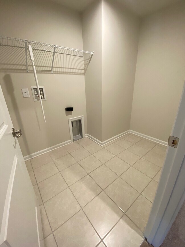 Building Photo - 126 Bicameral Ln