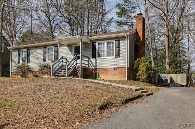 Primary Photo - 1624 Mountain Pine Terrace