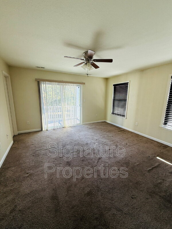 Building Photo - 3239 Granby St