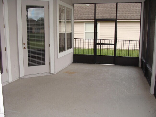 Building Photo - 2266 Cascadia Ct