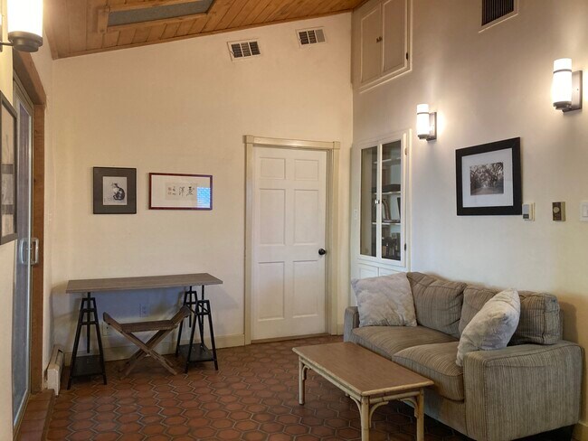 Building Photo - 5991 Corrales Rd