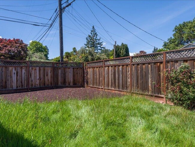 Building Photo - 1311 Woodland Ave