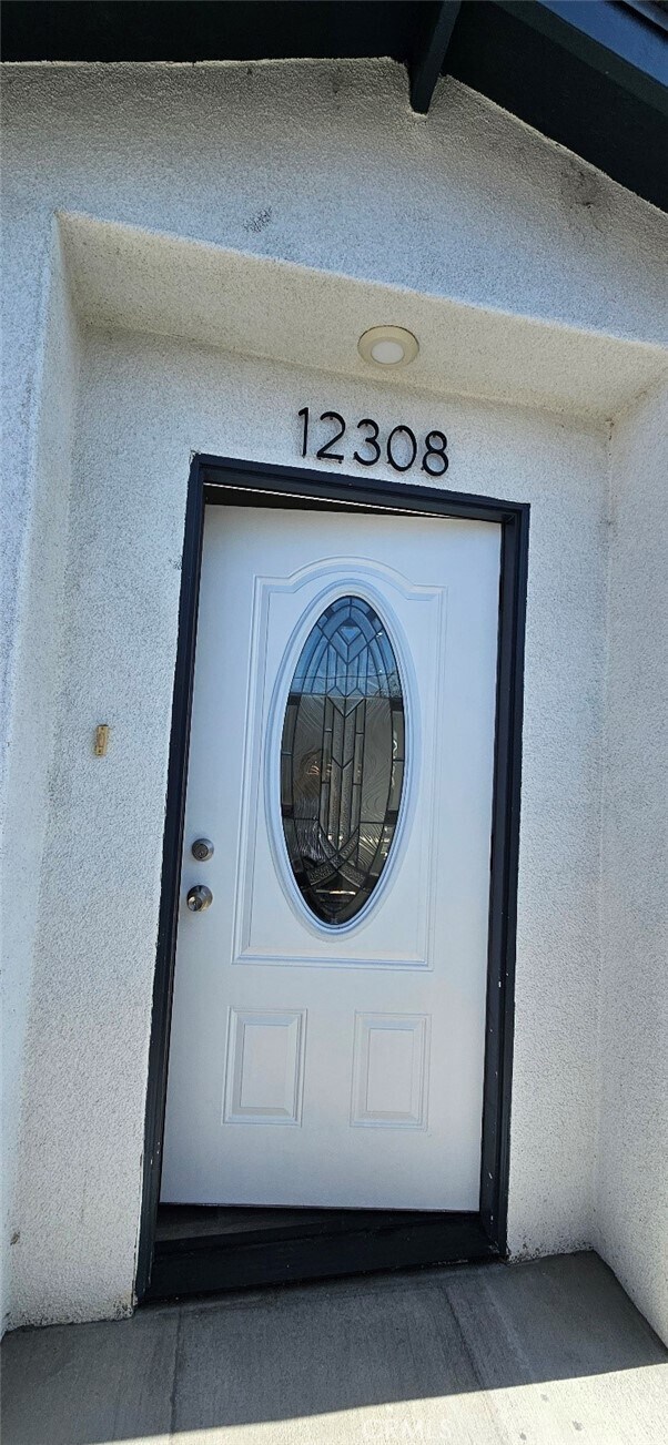 Building Photo - 12308 Valley View Ave