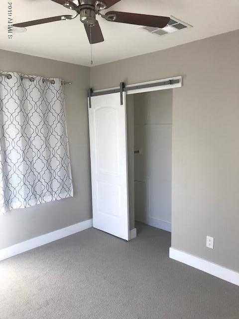 Building Photo - 1914 W Holly St