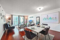 Building Photo - 1 SE 12th St