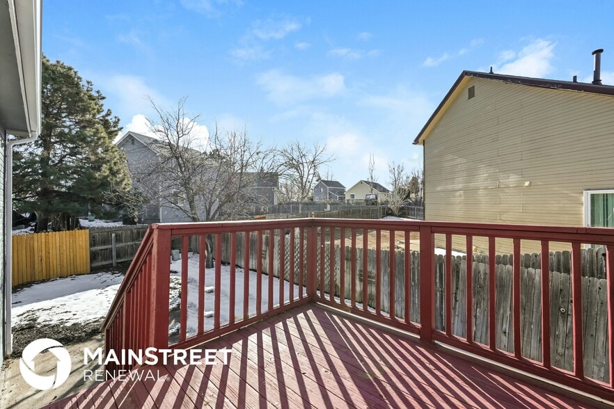 Building Photo - 17476 E Plateau Dr