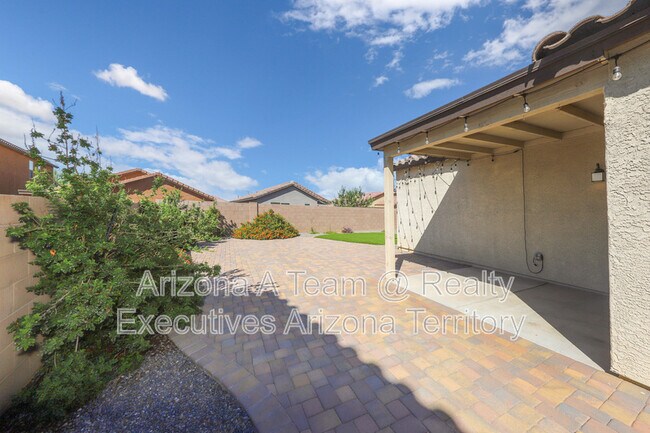 Building Photo - 4466 S Sunrise Bluff Way