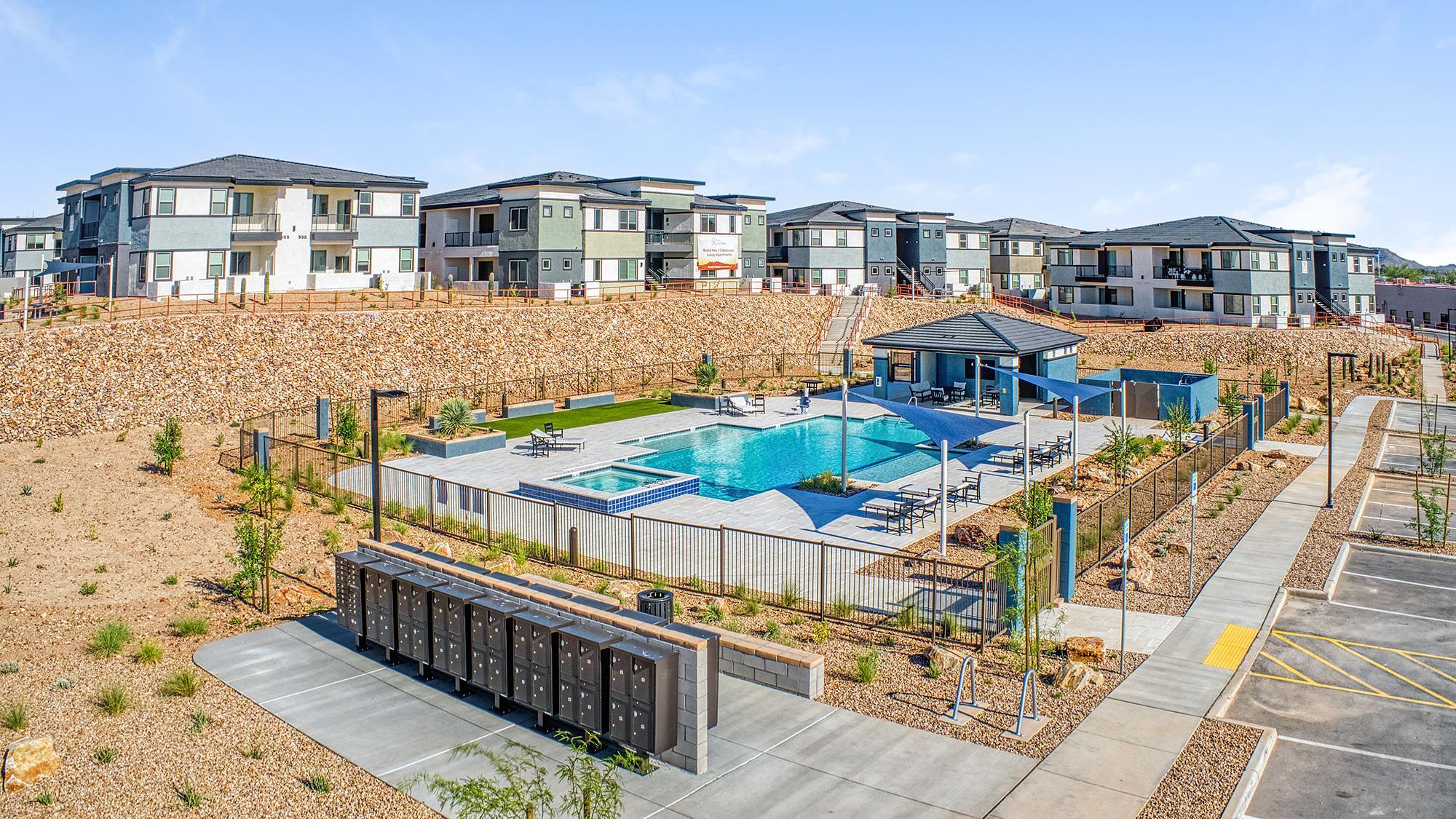 Building Photo - 5750 N La Cholla Blvd
