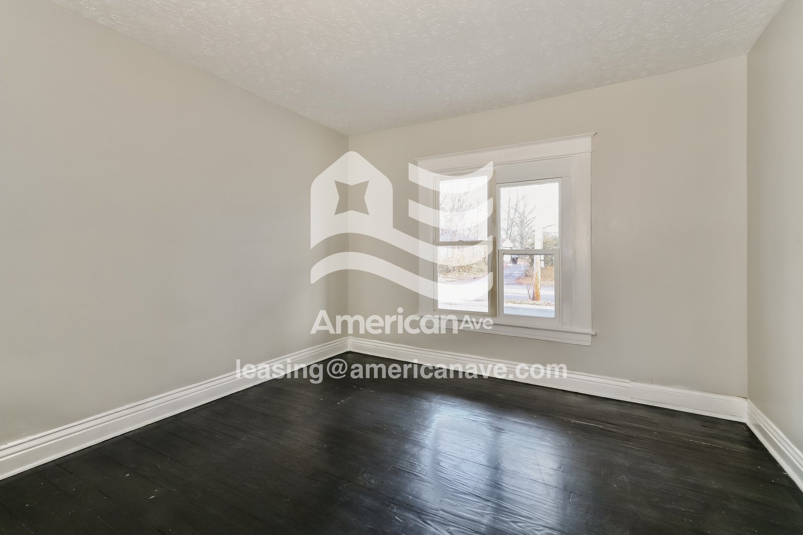 Building Photo - 1216 S 32nd St