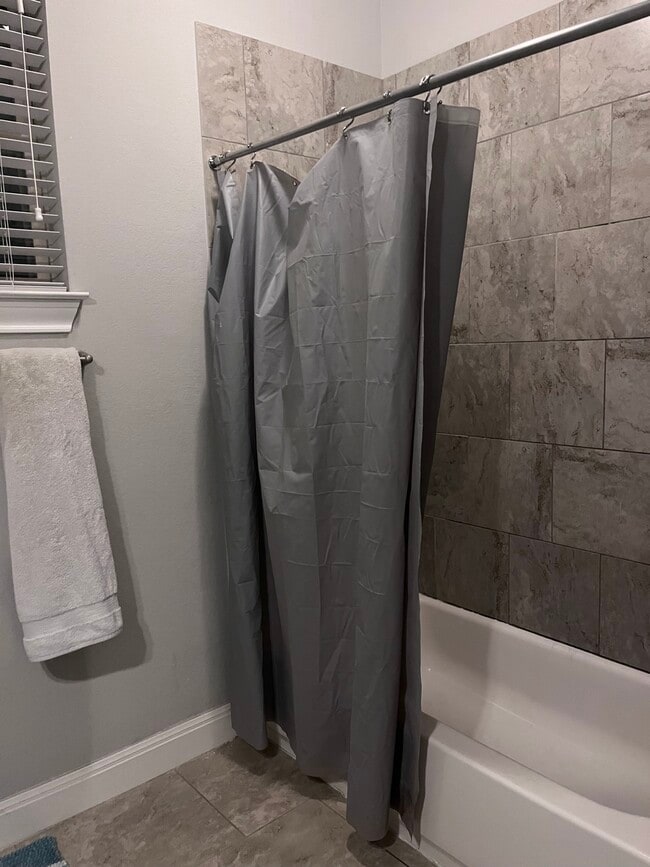 Building Photo - 1005 Boatswain Wy