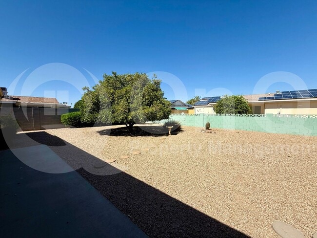 Building Photo - 10829 W Sarabande Cir